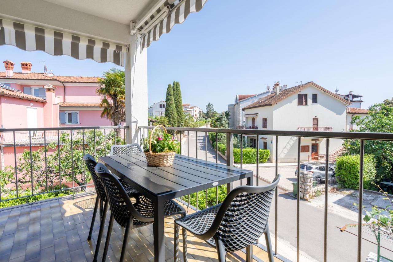 Apartmani&Soba Mimi Rovinj Exteriör bild