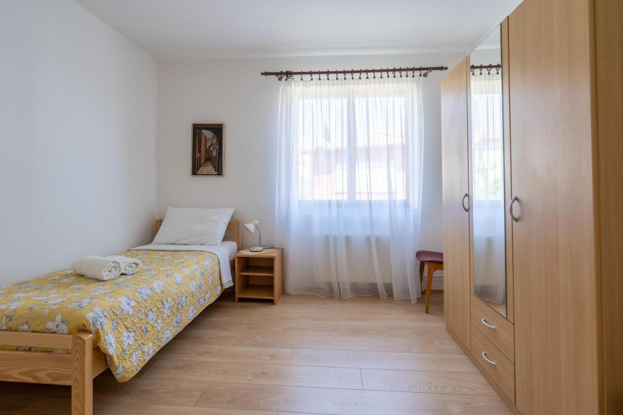 Apartmani&Soba Mimi Rovinj Exteriör bild