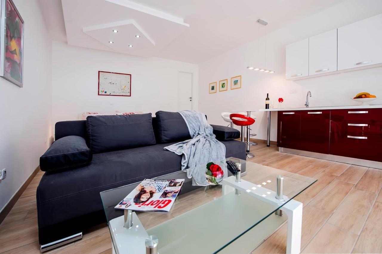 Apartmani&Soba Mimi Rovinj Exteriör bild