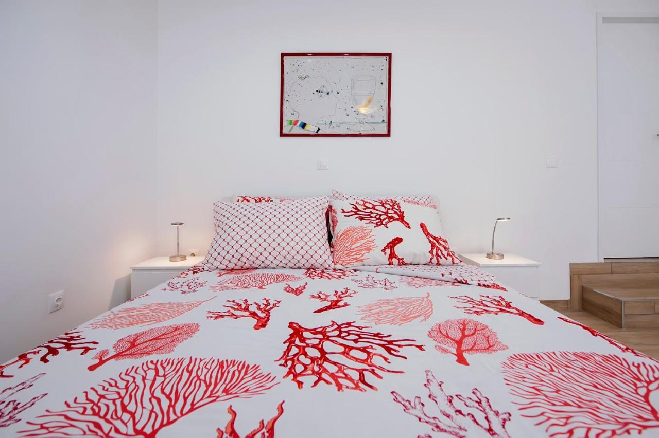 Apartmani&Soba Mimi Rovinj Exteriör bild