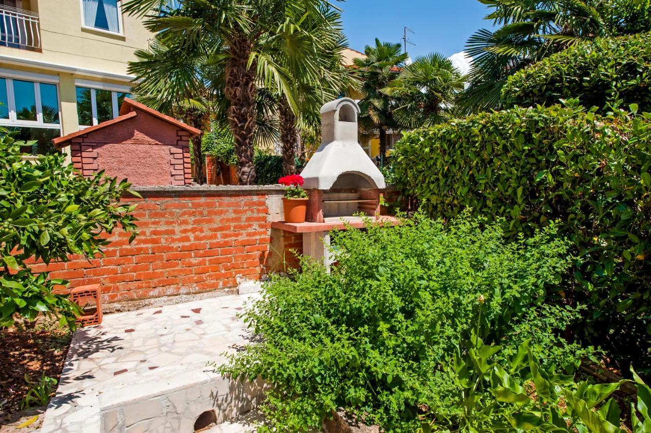 Apartmani&Soba Mimi Rovinj Exteriör bild