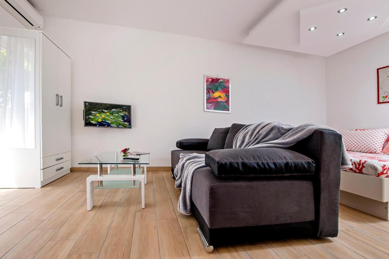 Apartmani&Soba Mimi Rovinj Exteriör bild